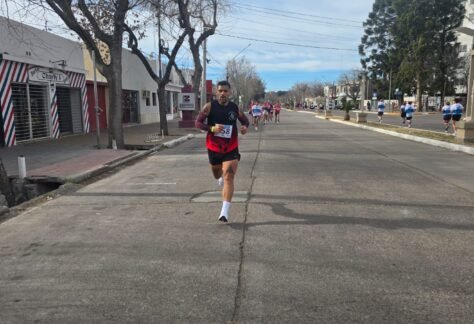 Carrera Aniversario General Alvear (90)