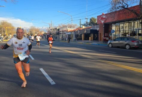 Luján Corre (80)