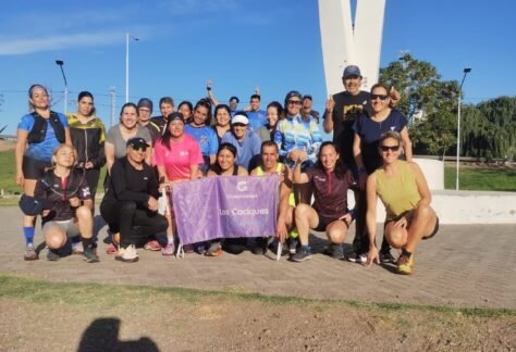 Parte del team Los Caciques.