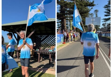 Mario Delpodio en la presentación del Mundial de Triatlón.
