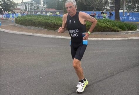 Mario Delpodio en el Mundial de Triatlón.