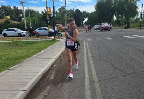 Maratón Rosa Totem Boulevard (29)