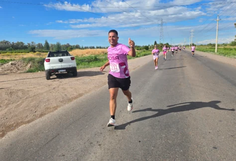Maratón Rosa Totem Boulevard (76)