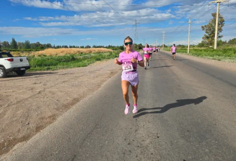 Maratón Rosa Totem Boulevard (77)