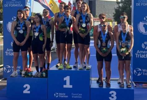 Podio Relevos Mixtos Copa Panamericana y Sudamericano de Triatlón.