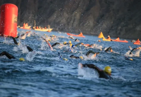 Natación en el Dique Punta Negra.