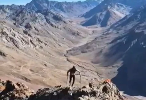 Matías Nestares en el Km Vertical de Los Andes 2025.