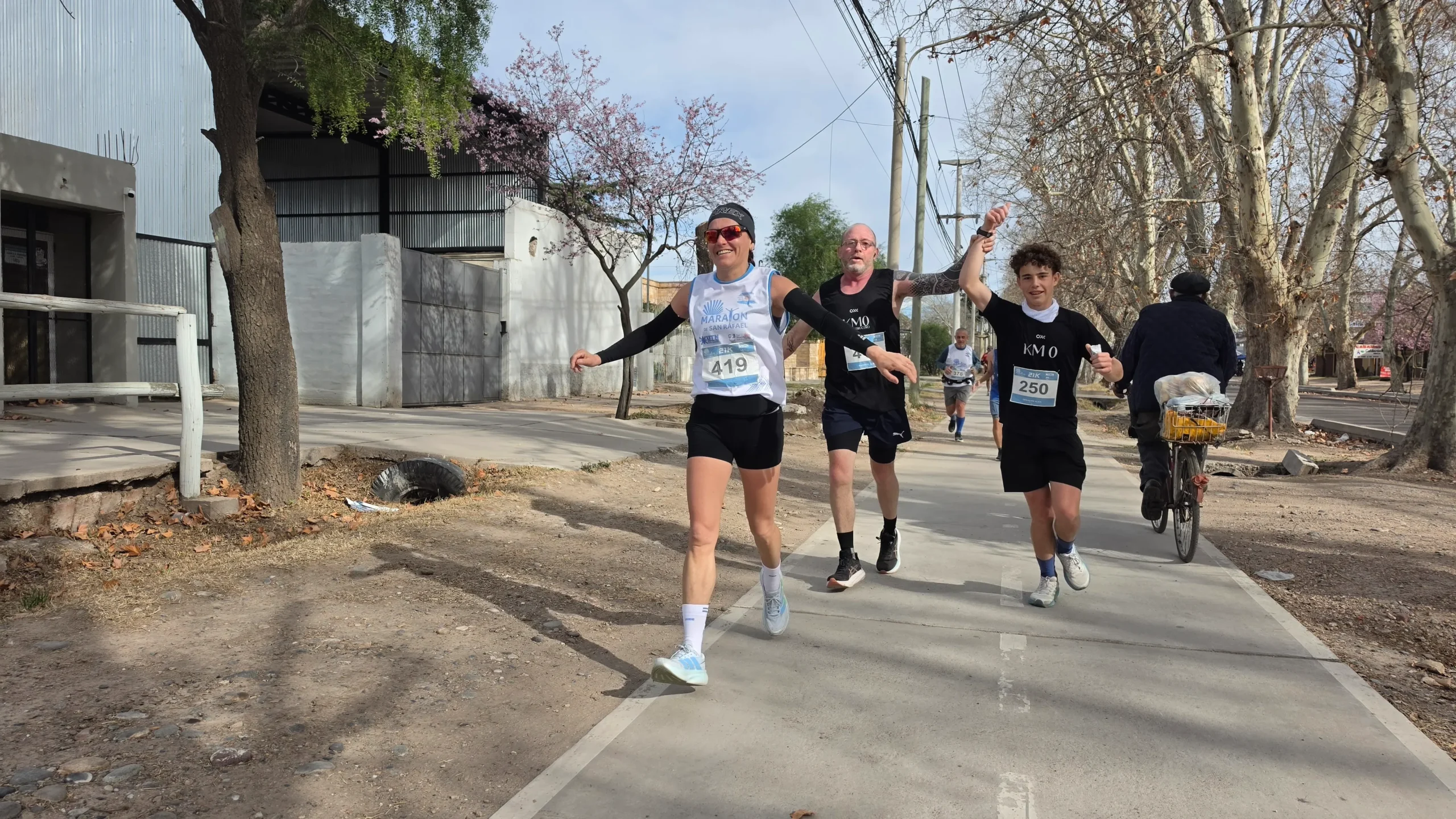 La buena onda reinó a lo largo del circuito.