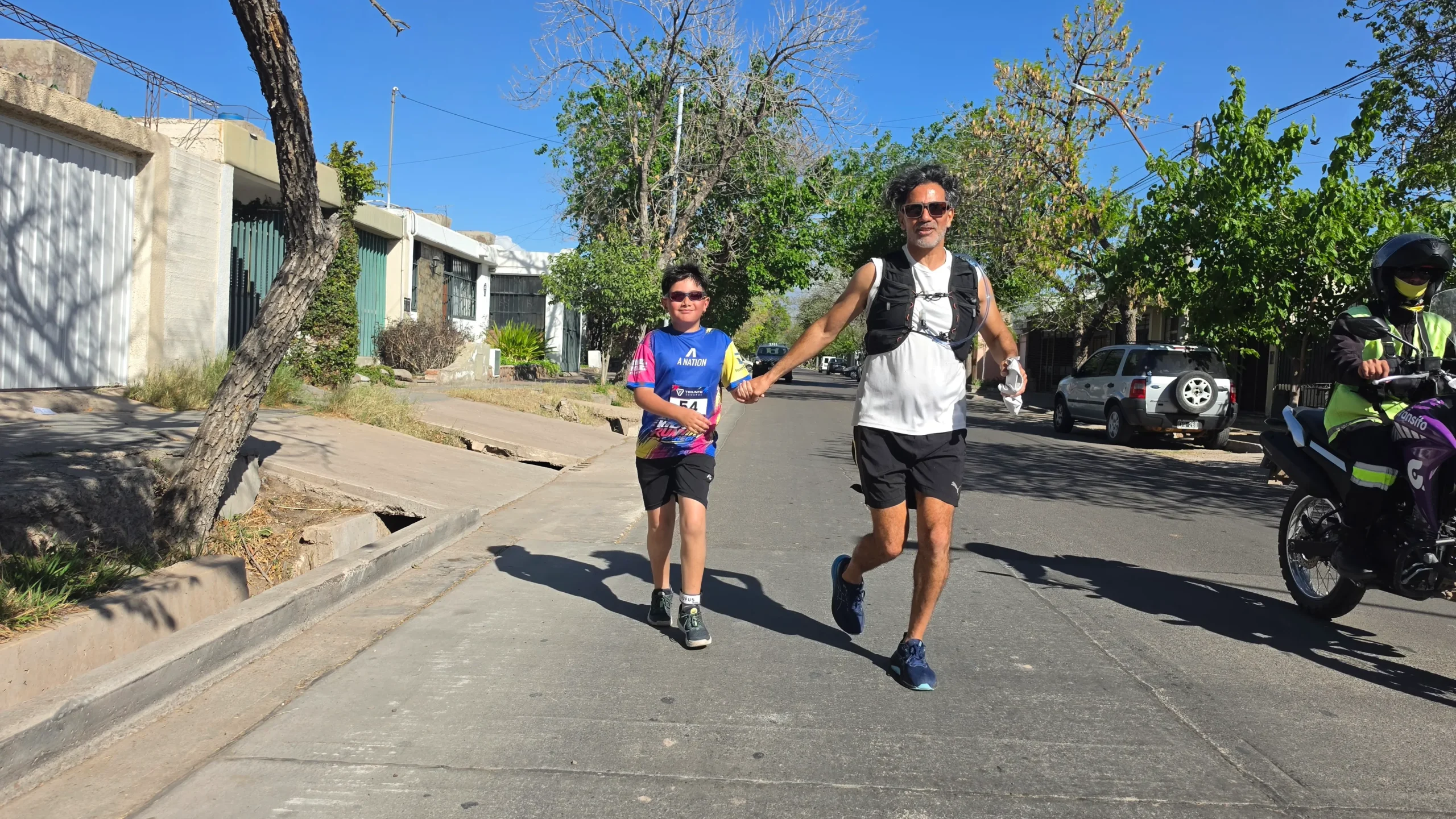Kids Running Dorrego (10)