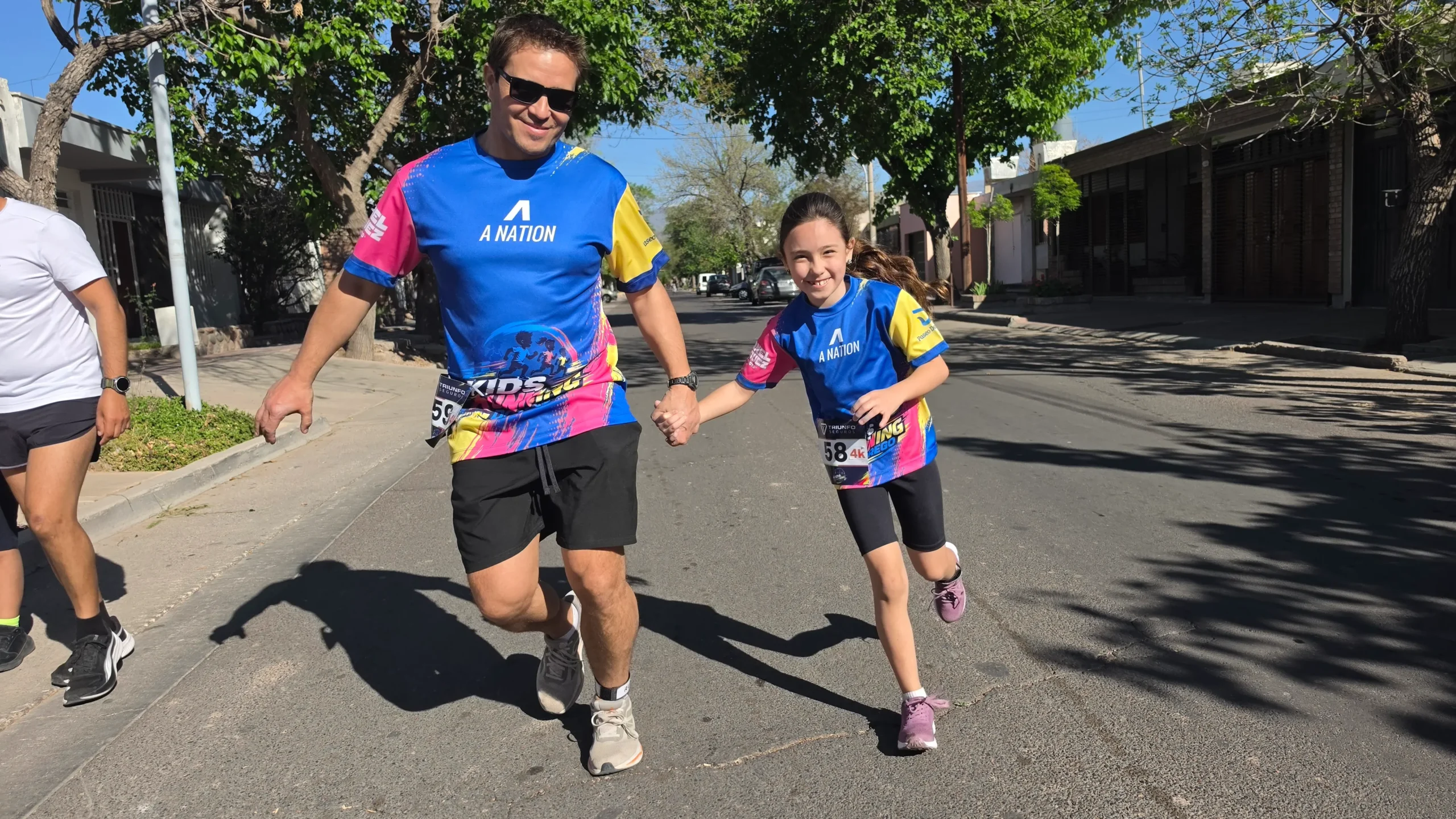 Kids Running Dorrego (2)
