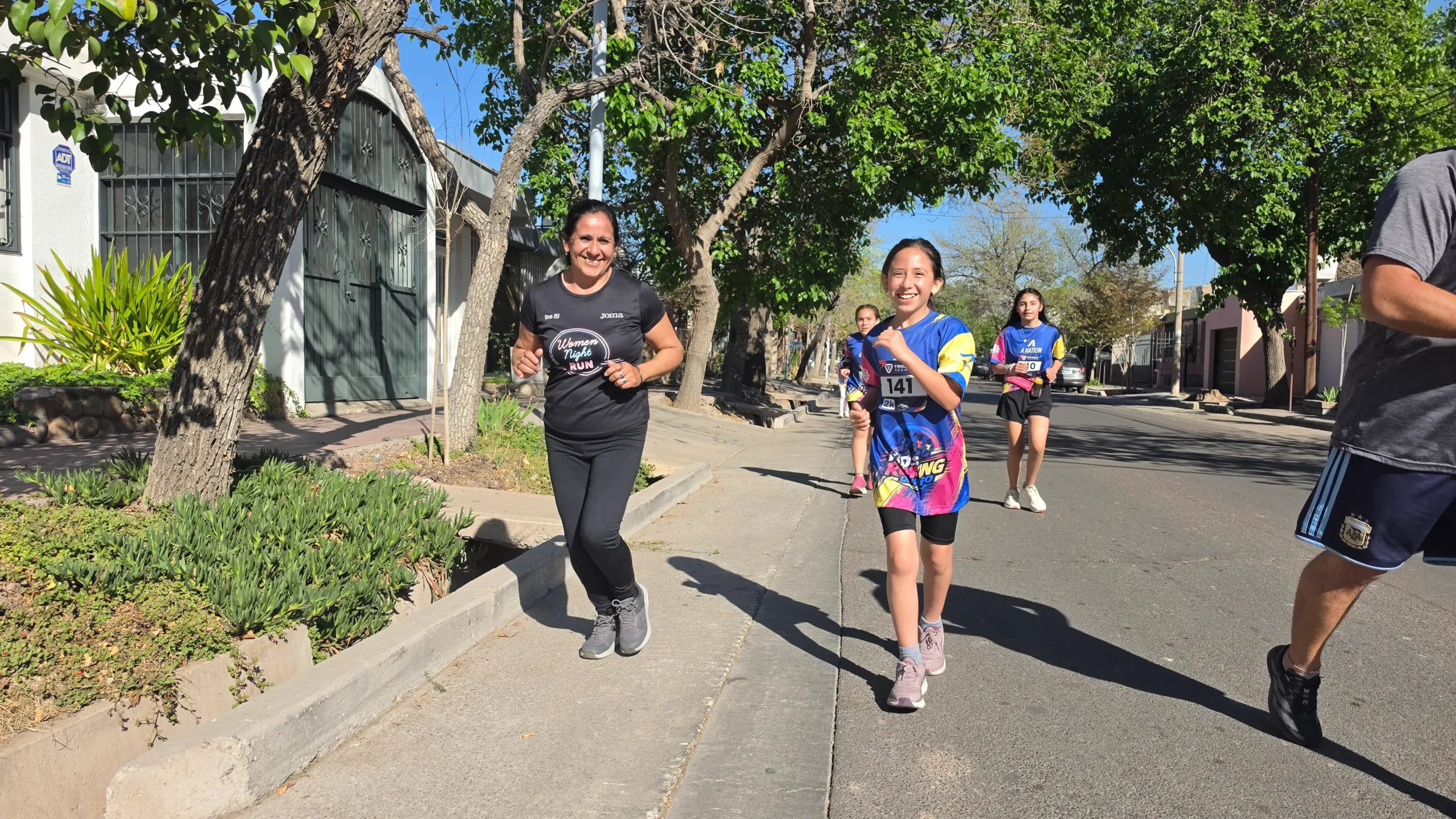 Kids Running Dorrego (42)
