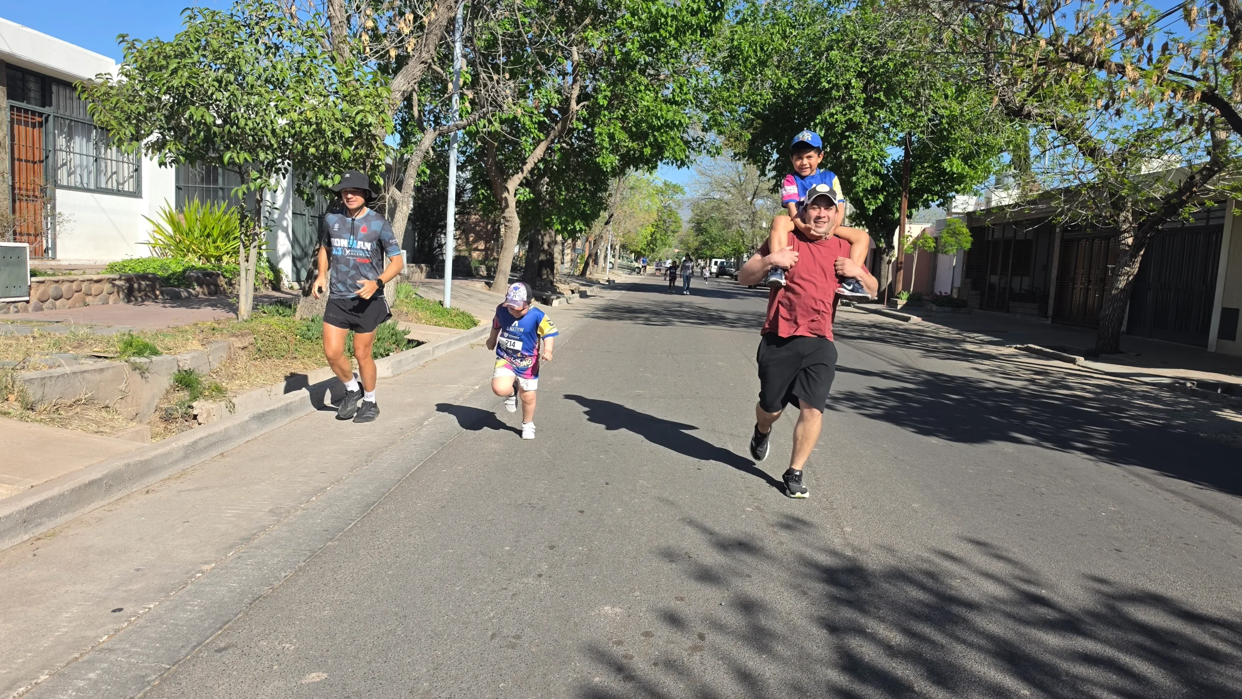 Kids Running Dorrego (68)