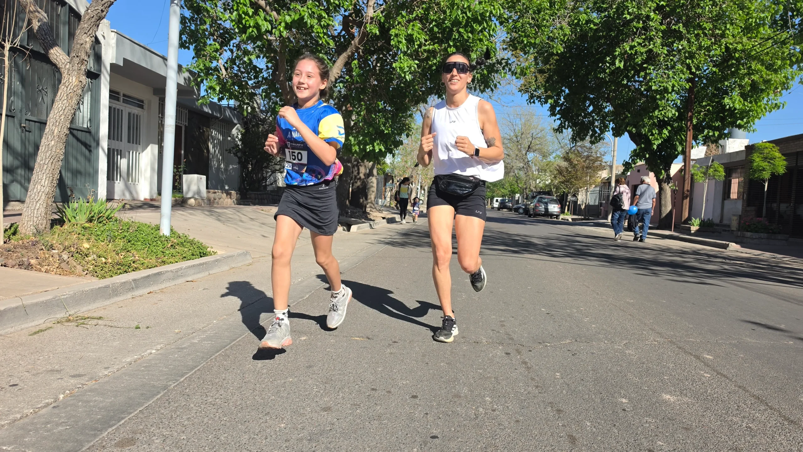Kids Running Dorrego (79)