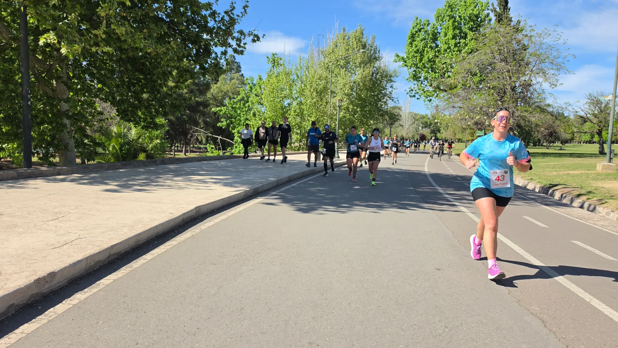 Vení a Correr (107)