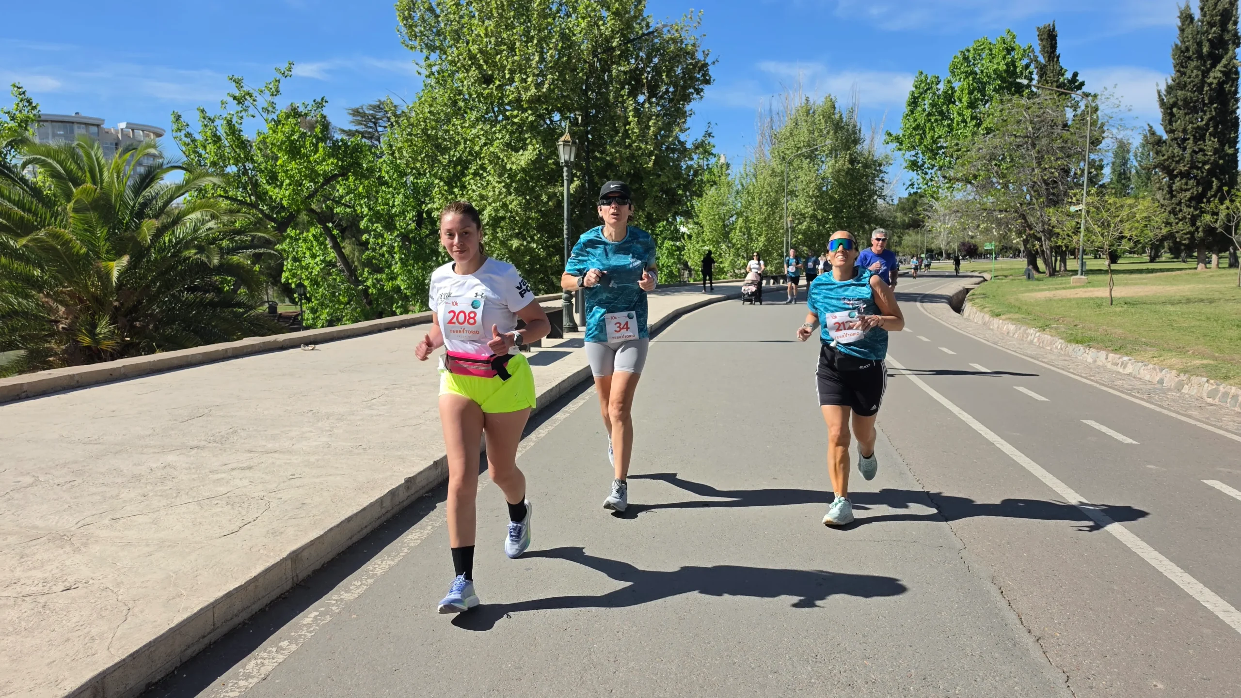 Vení a Correr (128)