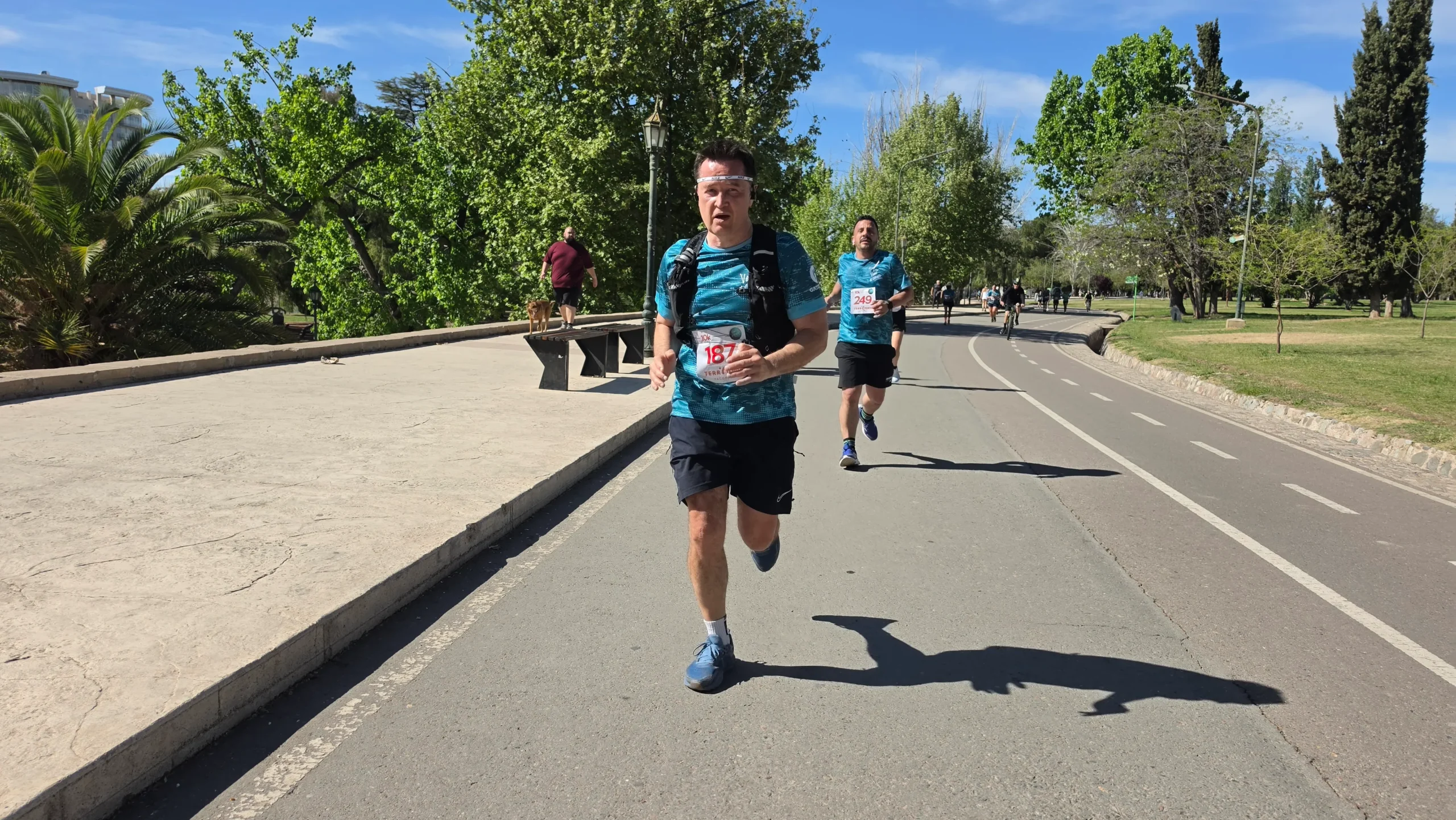 Vení a Correr (130)