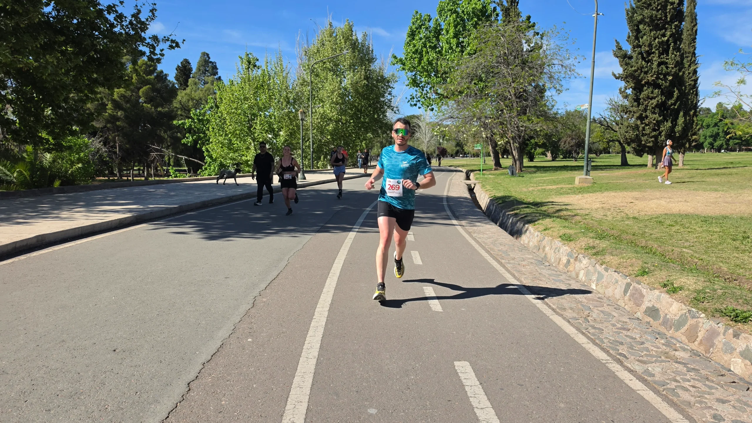 Vení a Correr (167)