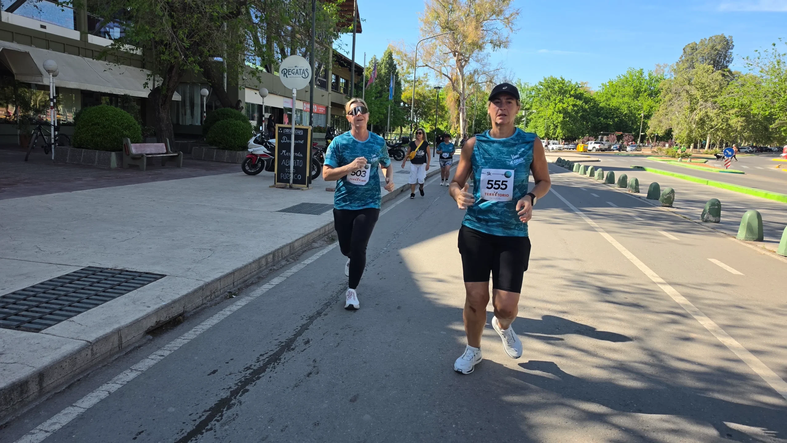 Vení a Correr (216)