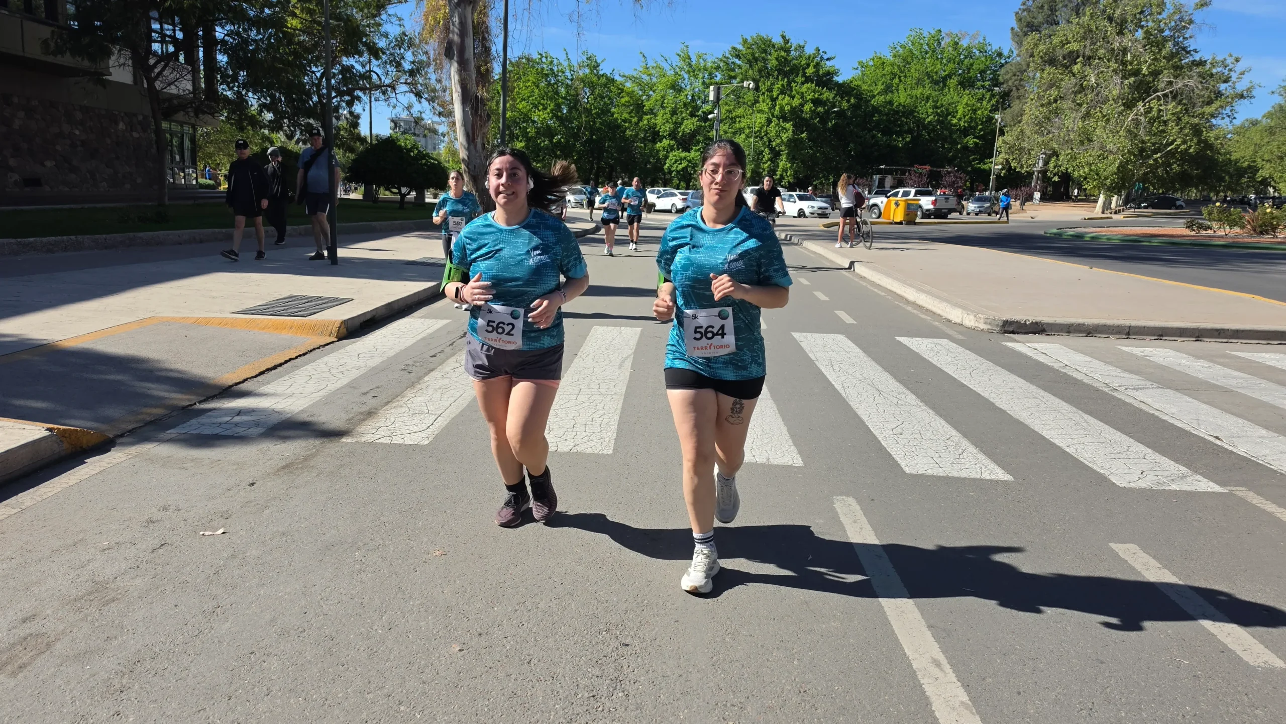 Vení a Correr (221)