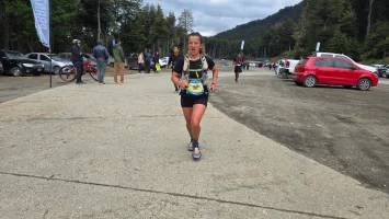 Asics K42 Banco Nacion (7)