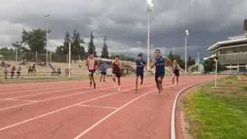 Atletismo Torneo Nocturno (22)