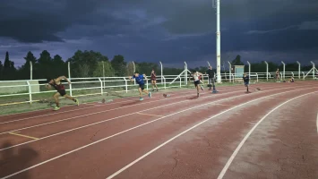 Atletismo Torneo Nocturno (30)