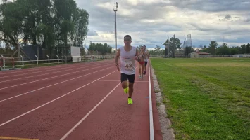 Atletismo Torneo Nocturno (4)