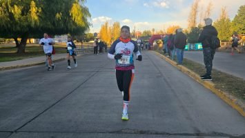 Corre Sangre por tus Venas (255)